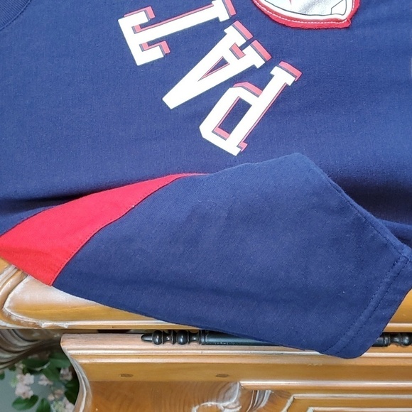 NFL TEEM APPAREL, PATRIOTS football blue tee. Size 18/20. Excellent cond… - Picture 3 of 6